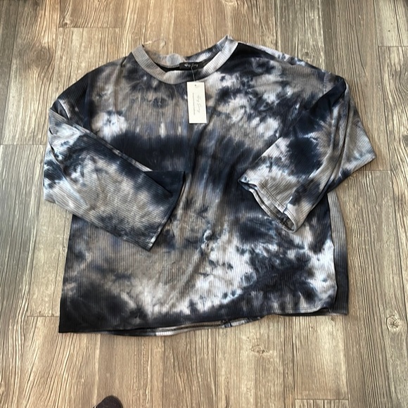 Hey Samy tie dye tunic top. Oversized. Wide sleeves. - Picture 3 of 7